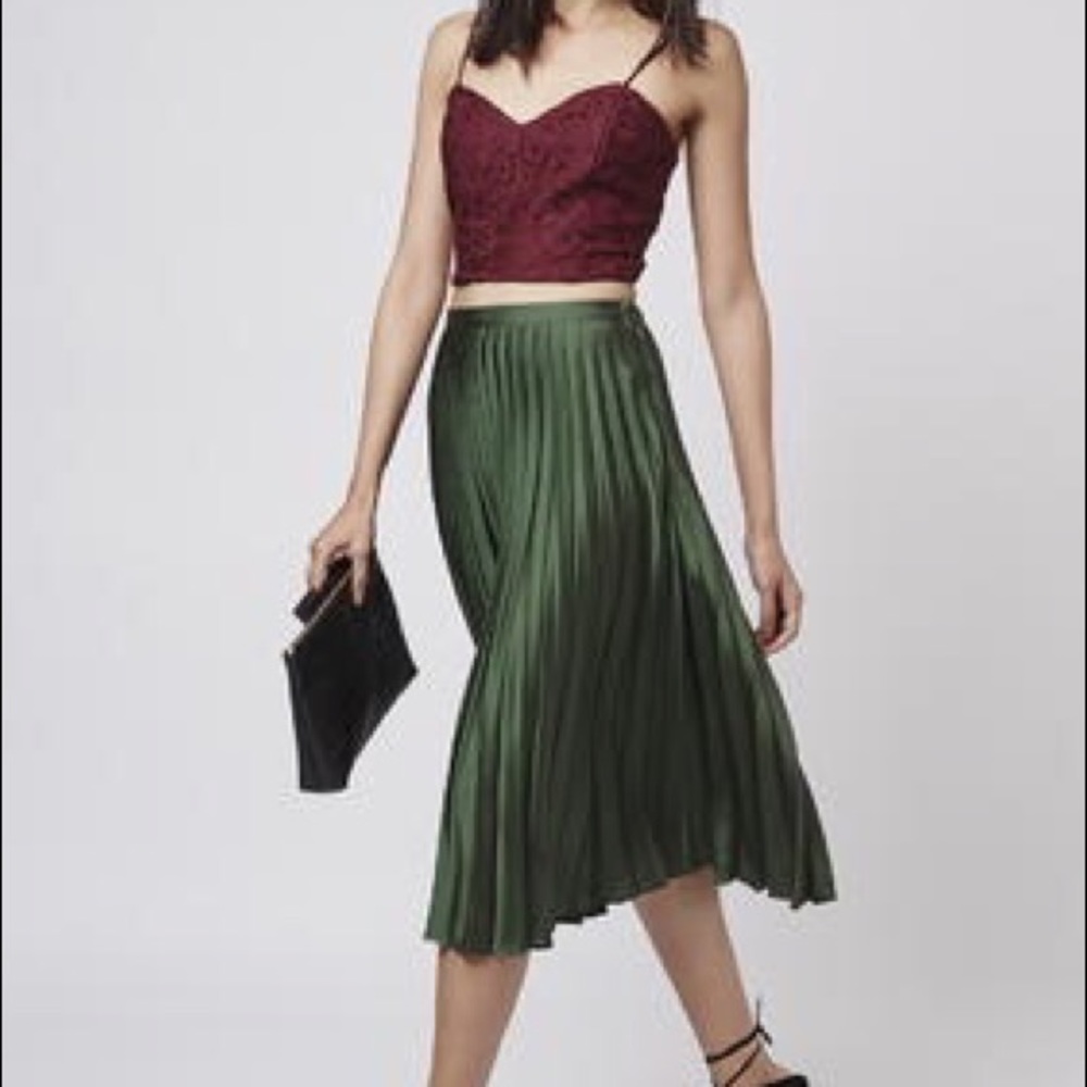 🎀SOLD🎀🫒 Topshop Olive Green Pleated Satin Midi Skirt 0